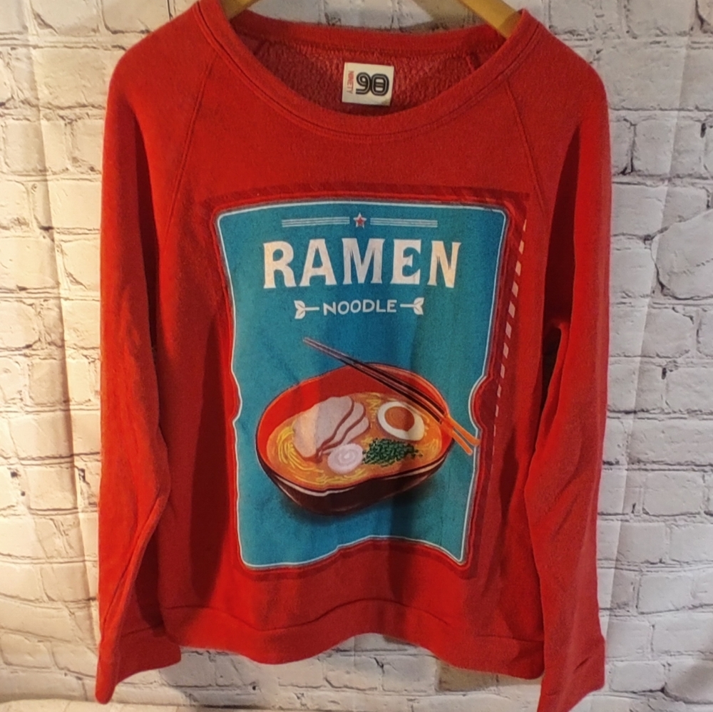 Ramen Cozy Red Sweatshirt XL Womens